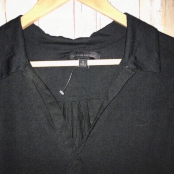 Banana Republic Basic Black Blouse - Picture 3 of 4